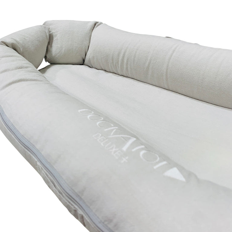 DockATot-Deluxe+-Pod-Marine-Chambray-2-5