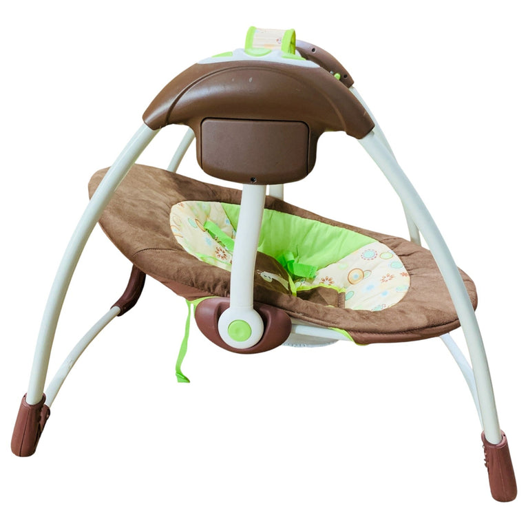 Mastela-3-in-1-Baby-Bassinet-Swing-2-3