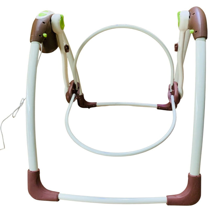 Mastela-3-in-1-Baby-Bassinet-Swing-2-6