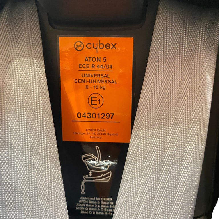 Cybex-Aton-5-Car-Seat-Deep-Black-2-8