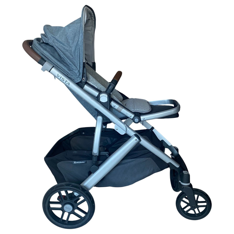 uppababy vista v2 carrycot Uppababy - Vista V2 Stroller & Carrycot - Grey | Shop used Strollers in UAE