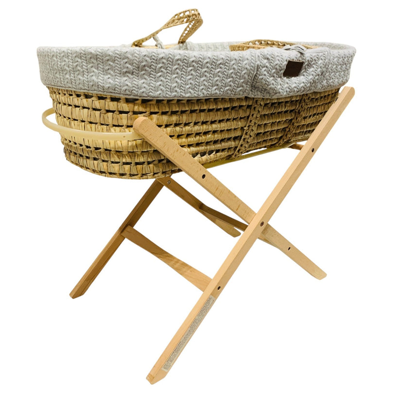 The-Little-Green-Sheep-Natural-Knitted-Moses-Basket-Dove-1-1
