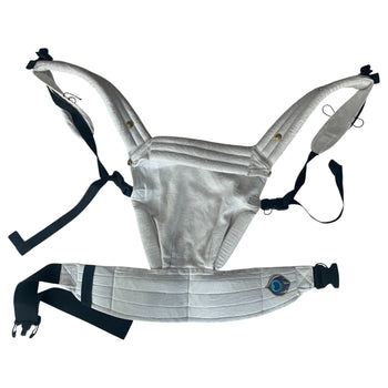 Artipoppe-Zeitgeist-Spirit-Baby-Carrier-in-Linen-White-1-1