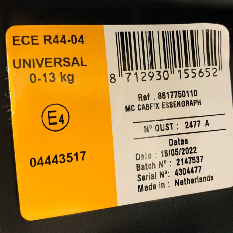 Maxi-Cosi-CabrioFix-car-seat-Essential-Graphite-4-7