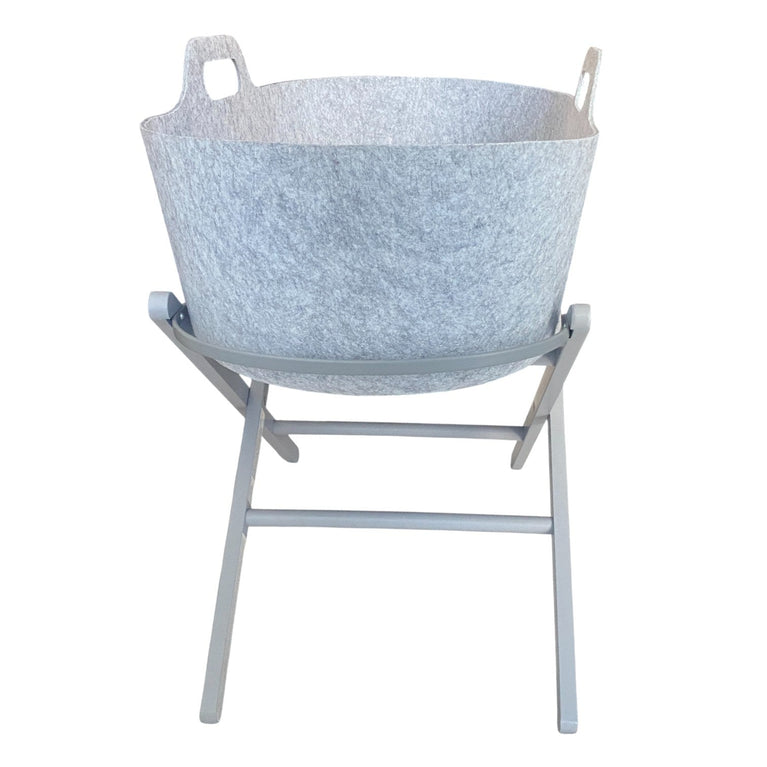 SnuzBaskit-Light-Grey-Moses-Basket-&-Dove-Grey-Stand-Set-1-7