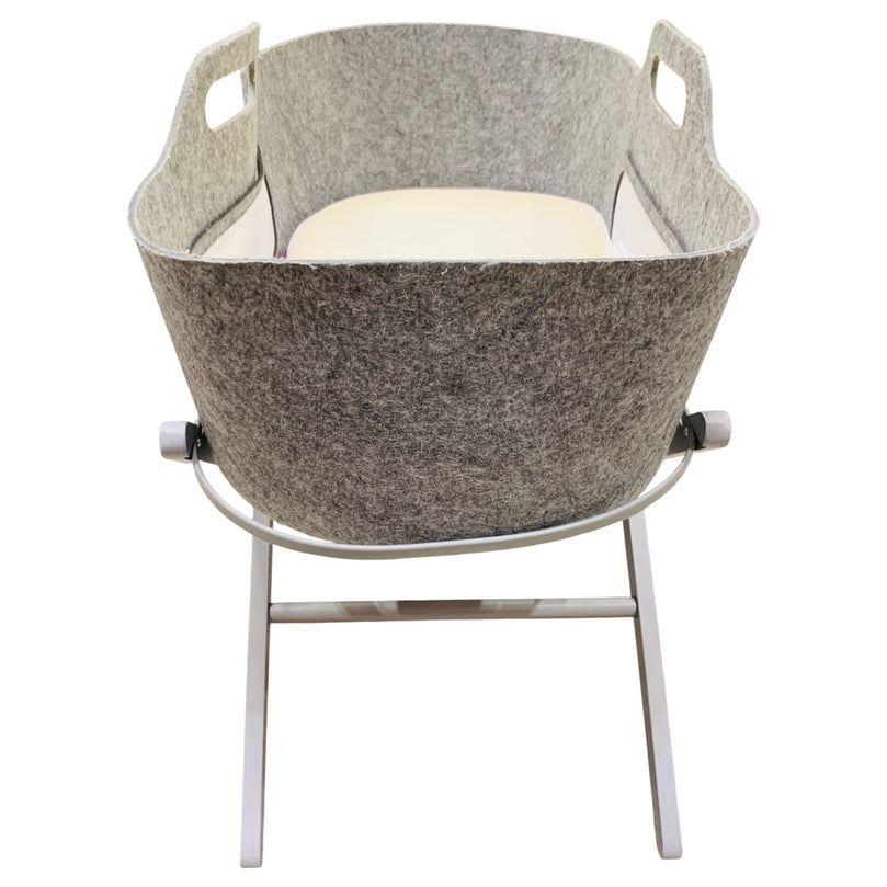 SnuzBaskit-Light-Grey-Moses-Basket-&-Dove-Grey-Stand-Set-3-4