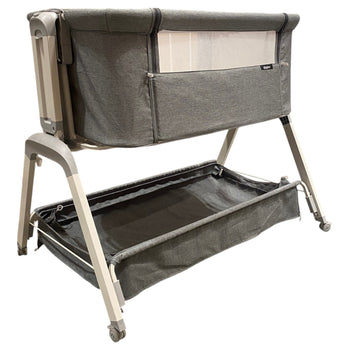 Giggles-Watson-Side-Bassinet-with-Glide-1-1