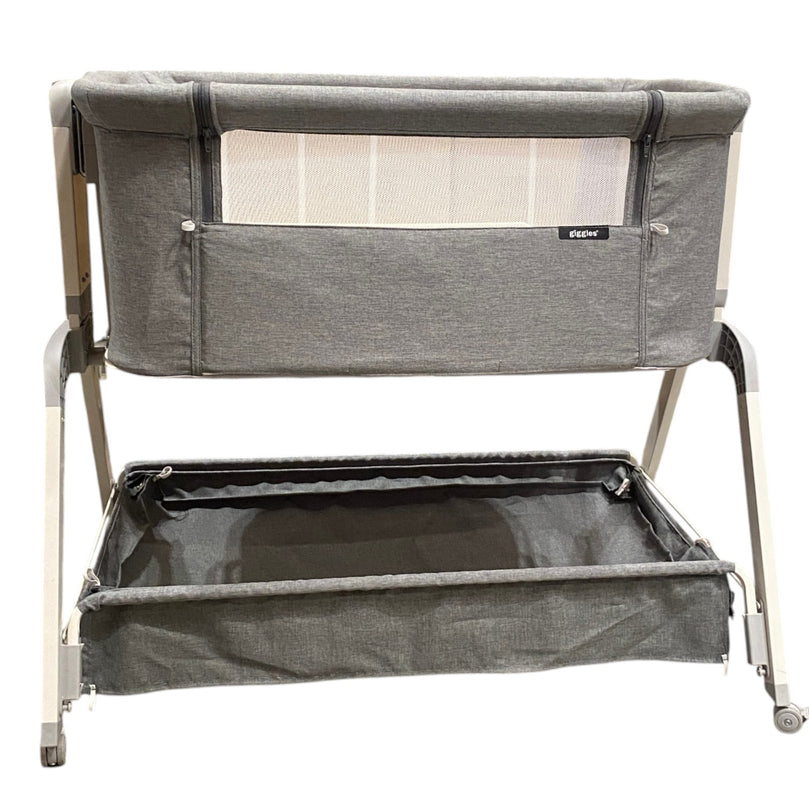 Giggles-Watson-Side-Bassinet-with-Glide-1-5
