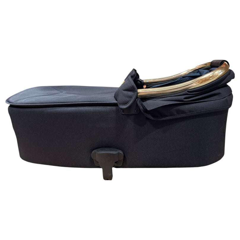 Mamas-&-Papas-Ocarro-Signature-Edition-Jewel-Pushchair-(Black-Diamond)-&-Carry-Cot-(Midnight-Blue)-1-14