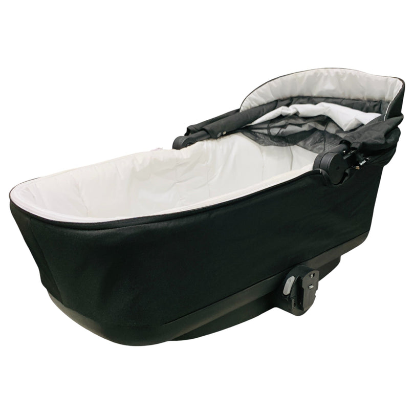 Leclerc-Baby-Bassinet-Black-6-7