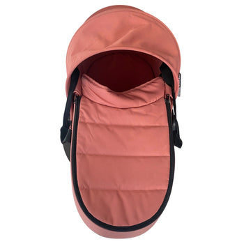 Babyzen-YOYO-Portable-Bassinet-Ginger-2-2