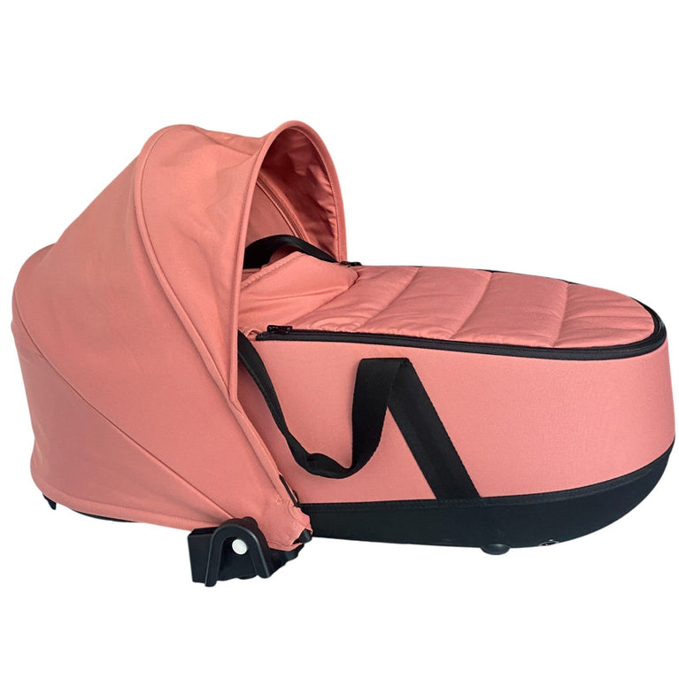Babyzen-YOYO-Portable-Bassinet-Ginger-2-6