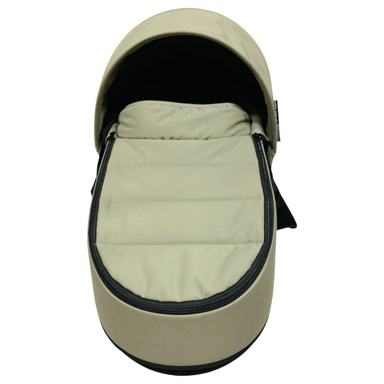 Babyzen-Yoyo-Bassinet-Peppermint-2-2