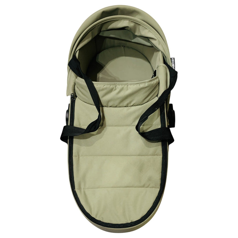 Babyzen-Yoyo-Bassinet-Peppermint-2-3