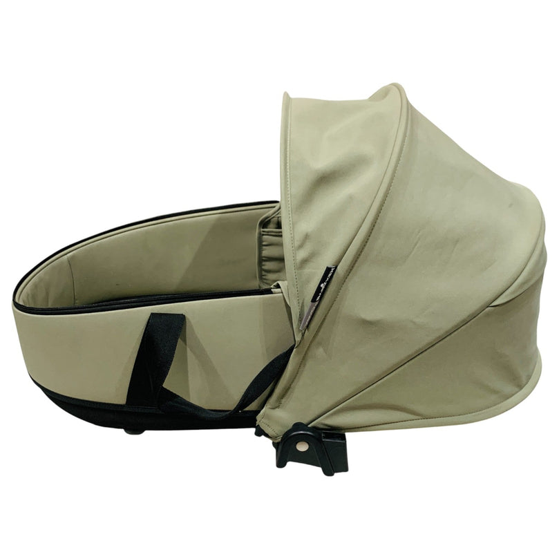 Babyzen-Yoyo-Bassinet-Peppermint-2-5