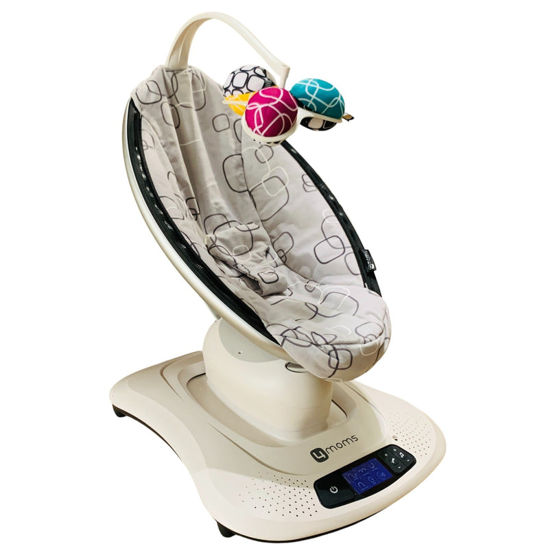 4moms-Mamaroo-4.0-Bouncer-Grey-15-1