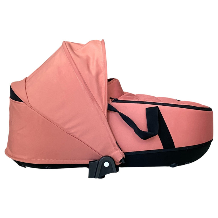 Babyzen-YOYO-Portable-Bassinet-with-Adapters-Ginger-1-3