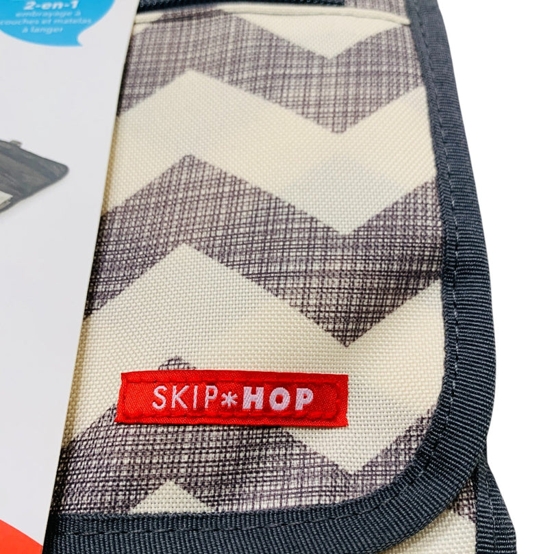 Skip-Hop-Baby-Pronto-Portable-Changing-Station-1-6
