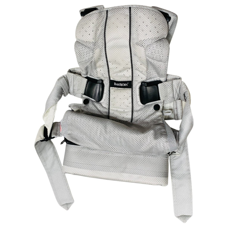 BabyBjörn-Baby-Carrier-One-Air-Silver-4-3
