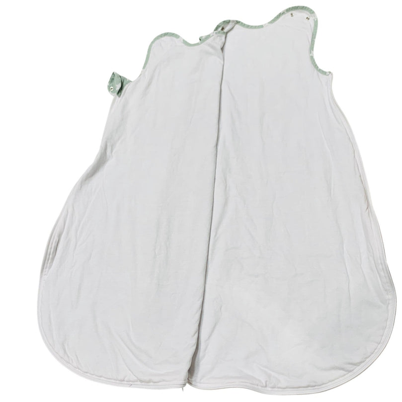 John-Lewis-Sleeping-bag-1-Tog-Green-with-White-Stars-1-6