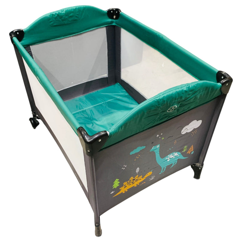 Juniors-Aberdeen-Travel-Cot-1-1