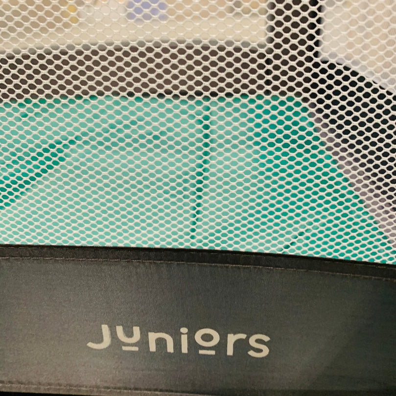 Juniors-Aberdeen-Travel-Cot-1-6