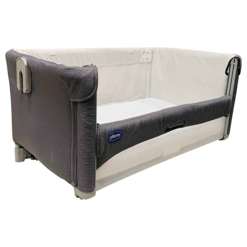 Chicco-Next2Me-Magic-Crib-Special-Edition-Grey-2-1