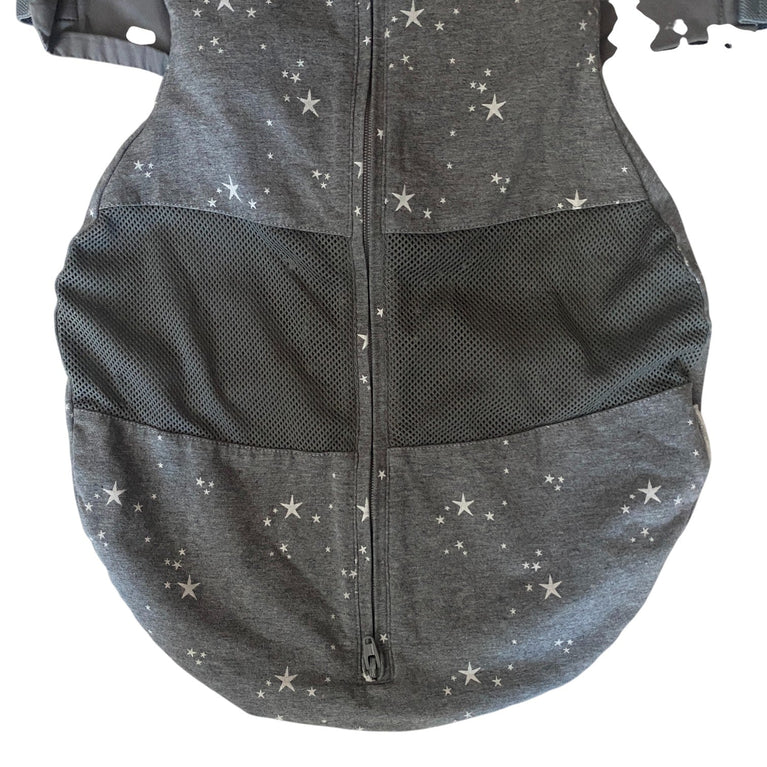 Happiest-Baby-Sleepea-5-Second-Swaddle-Grey-(Small)-3-3