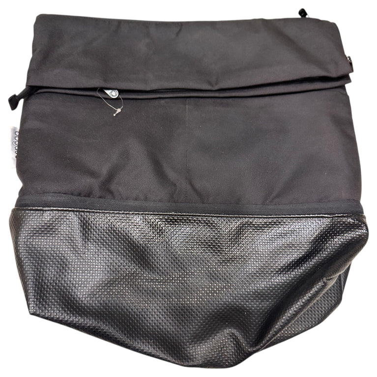 Bugaboo-Bag-Black/Red-Lining-1-2