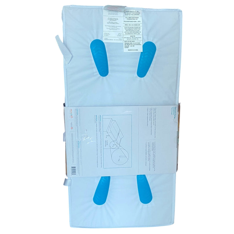 Munchkin-Secure-Grip-Changing-Pad-White-3-3