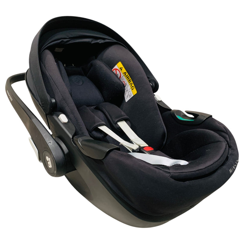 Maxi-Cosi-Pebble-360-Infant-Car-Seat-Essential-Black-4-3