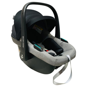 Maxi-Cosi-Pebble-360-Car-Seat-Cream/Black-1-1