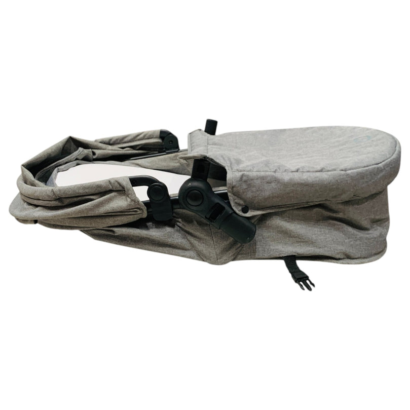 Maxi-Cosi-Zelia-S-Trio-Travel-System-Grey-1-6