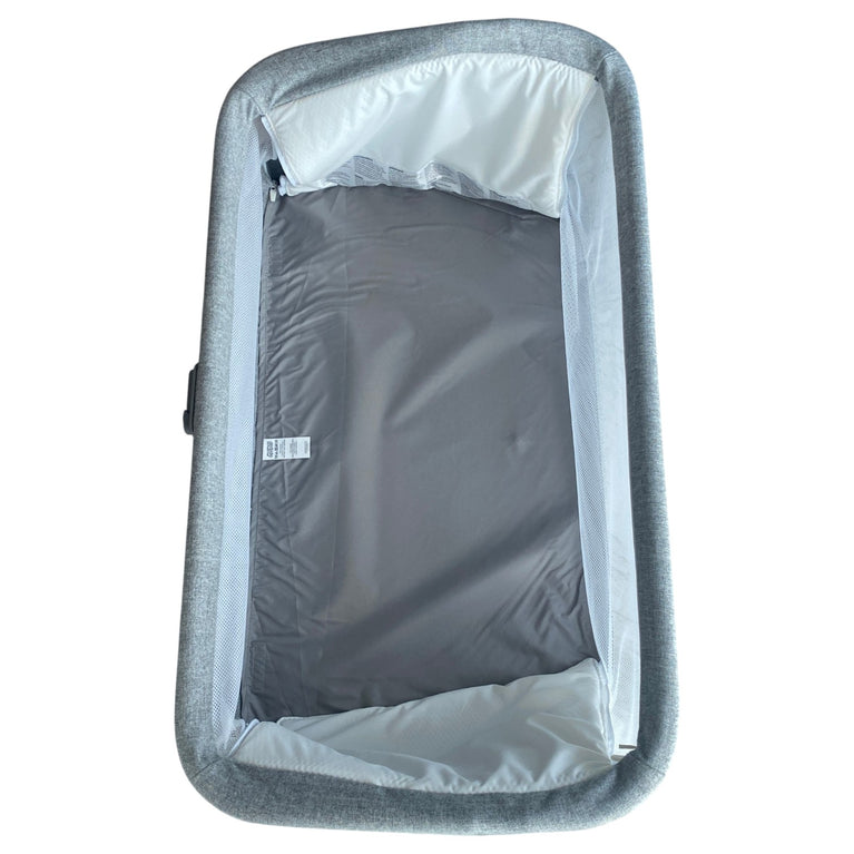 Mamas-&-Papas-Lua-Bedside-Crib-Grey-3-6