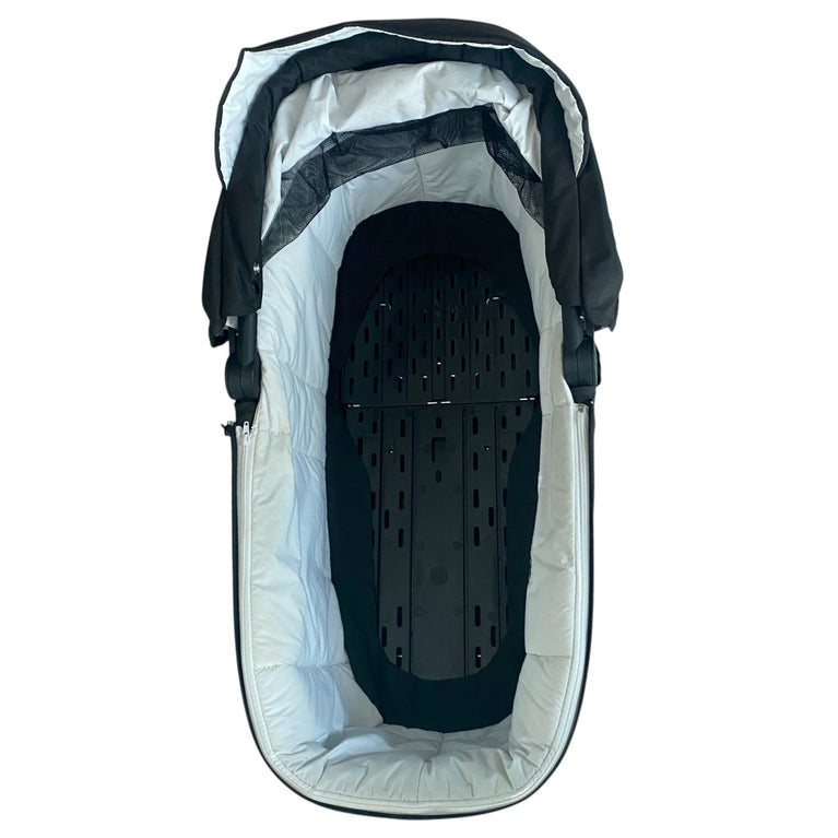 Leclerc-Baby-Bassinet-Black-7-9
