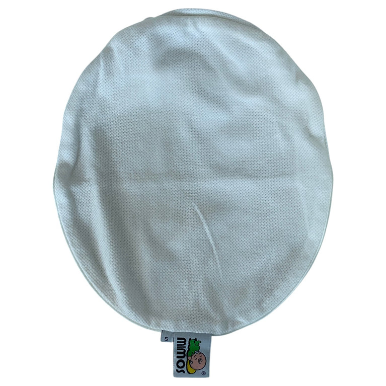 Willow-Go-Hands-Free-Wearable-Breastfeeding-Pump-Aqua-2-4