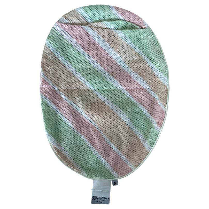 Willow-Go-Hands-Free-Wearable-Breastfeeding-Pump-Aqua-2-7