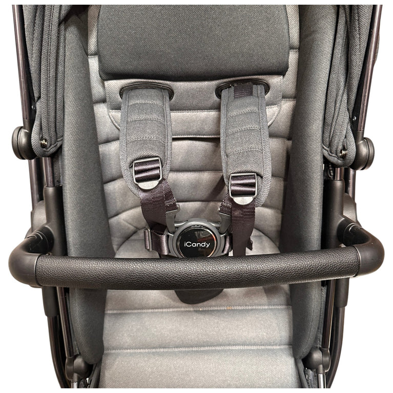 iCandy-Peach-7-Truffle-Pushchair-and-Carrycot-Complete-Bundle-1-4