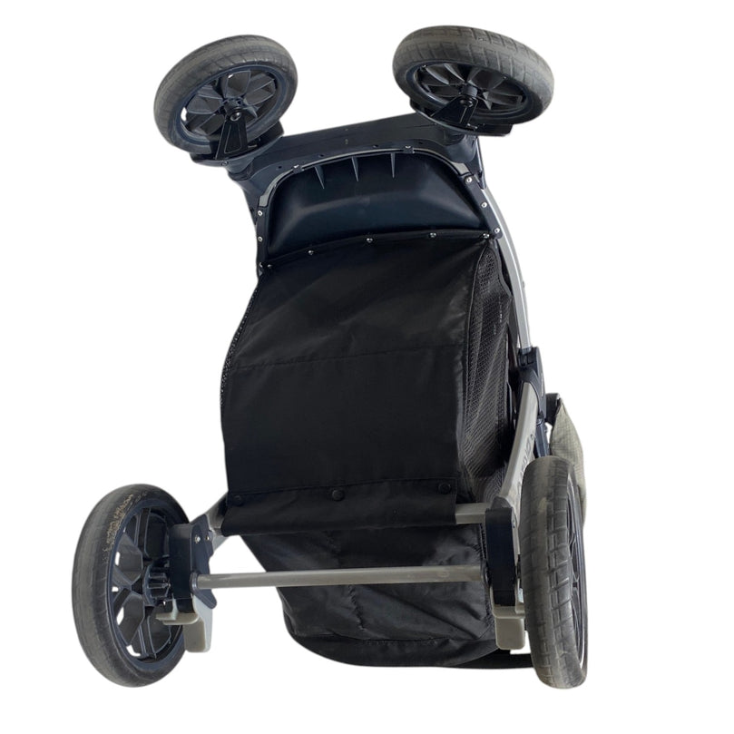 Chicco-Bravo-Trio-Travel-System-3-in-1-Camden-Stroller-with-Chicco-KeyFit-Max-Infant-Car-Seat-Black-1-12