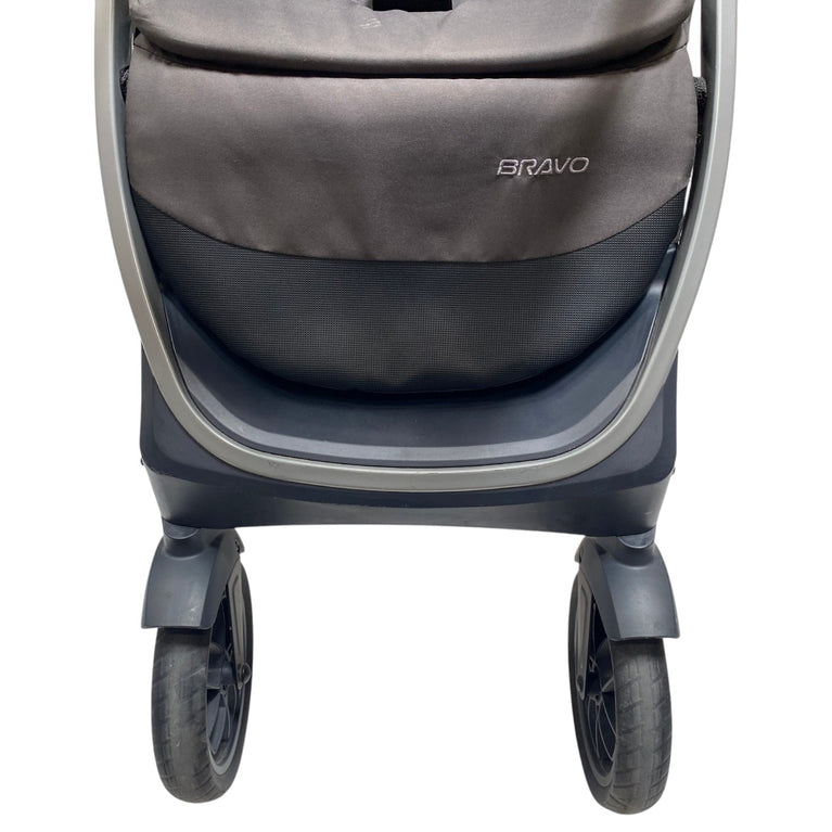 Chicco-Bravo-Trio-Travel-System-3-in-1-Camden-Stroller-with-Chicco-KeyFit-Max-Infant-Car-Seat-Black-1-9