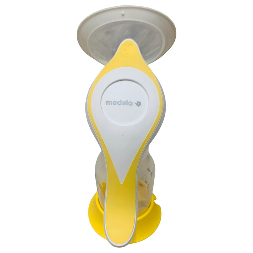 Medela-Manual-Breast-Pump-150mL-2-5