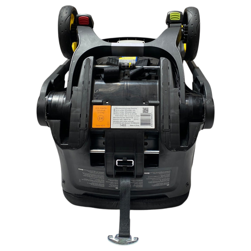 Doona-Infant-Car-Seat-Nitro-Black-5-8