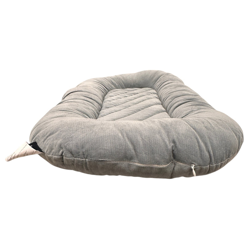 Little-Story-Portable-Lounger-Sleeping-Pod-1-7