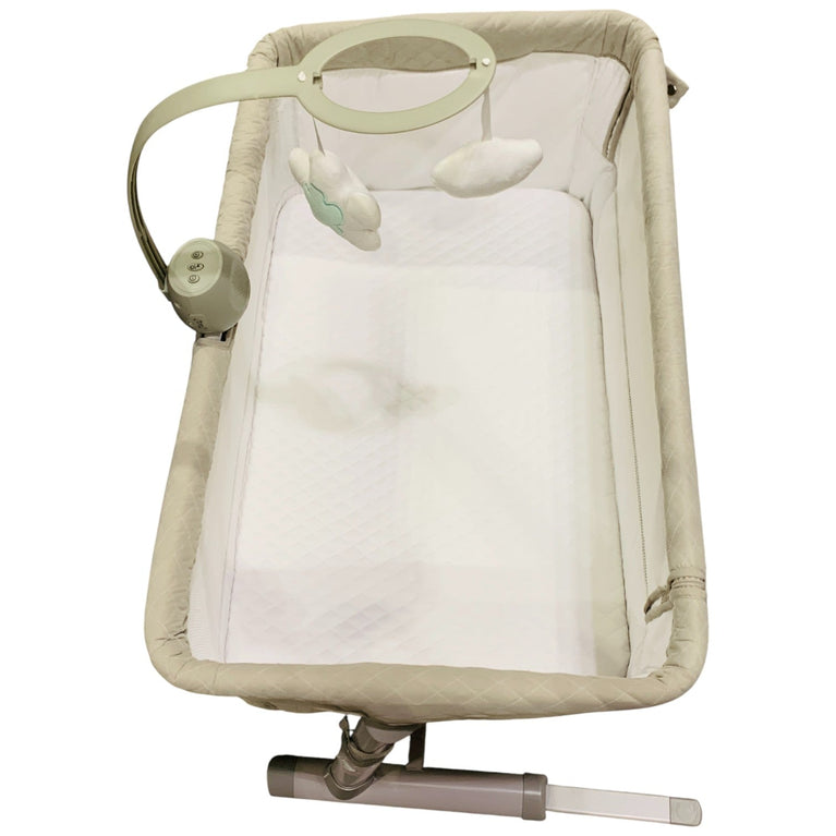 Bumble-&-Bird-Adjustable-Bedside-Bassinet-/-Crib-9-4