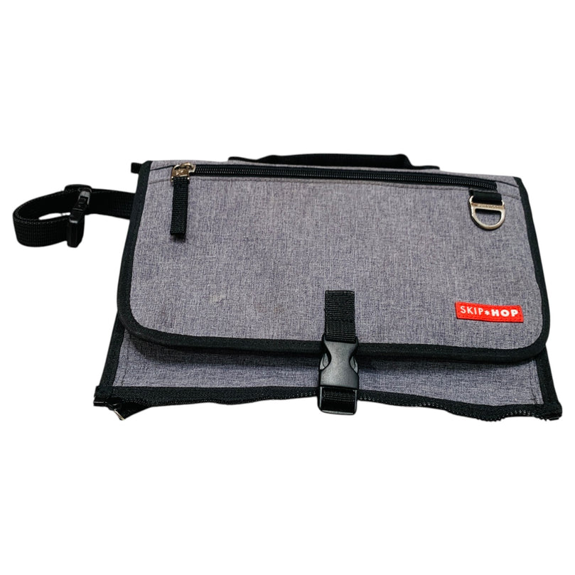 Skip-Hop-Pronto-Changing-Station-Heather-Grey-1-1