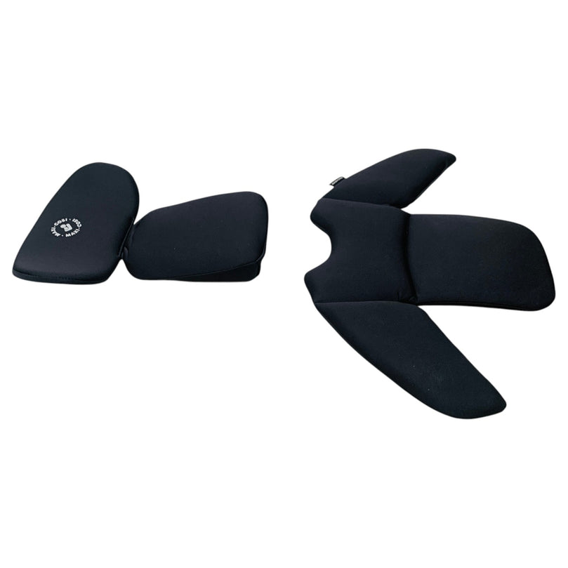 Maxi-Cosi-Pearl-360-Newborn-Inlay-Black-4-3
