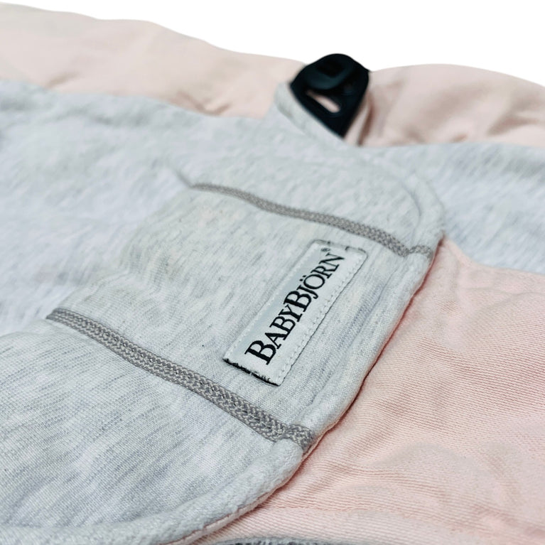 Babybjorn-Extra-Fabric-Seat-for-Bouncer-Pink/Grey-1-2