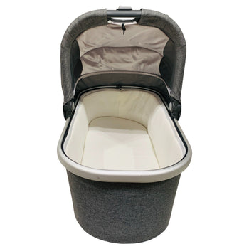 UPPAbaby-Baby-Bassinet-Grey-Charcoal-4-2