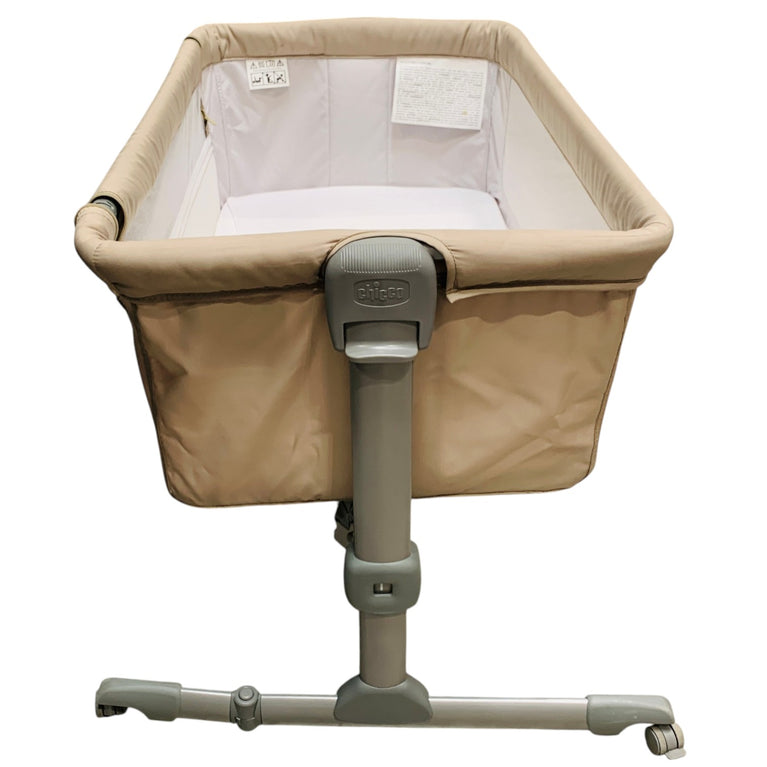 Chicco-Next2Me-Essential-Co-Sleeping-Crib-Beige-1-4