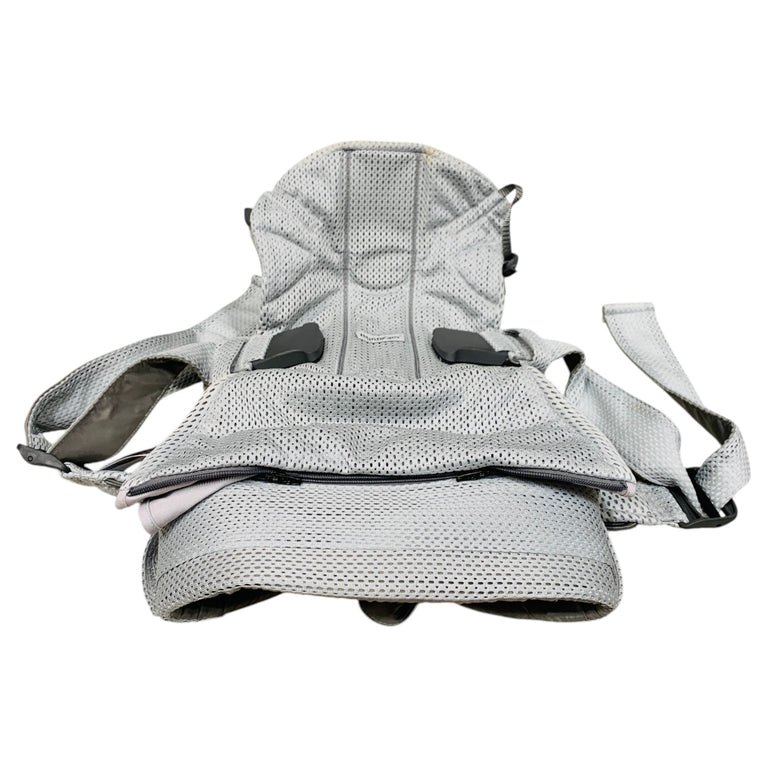 BabyBjörn-Carrier-One-Air-3D-Mesh-Silver-7-1
